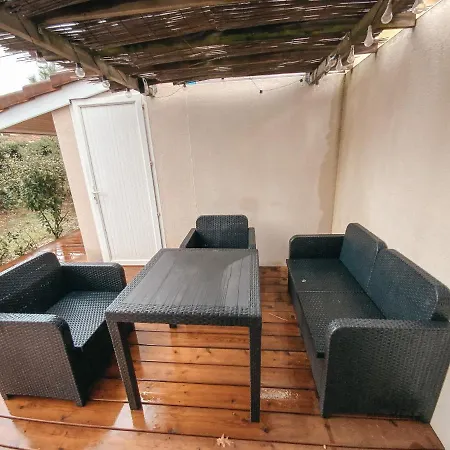 Patio La Belharra 度假居